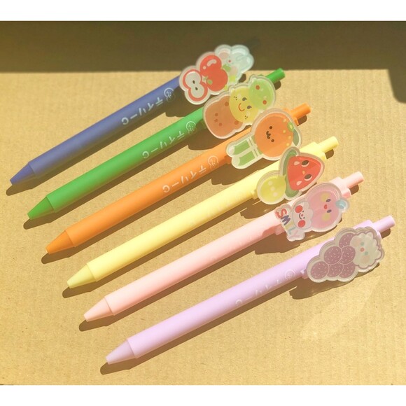 Cute Japanese Stationery Fruit Themed Black Ink Gel Pens 0.5mm 6 assorted colors - Picture 4 of 8